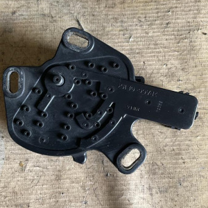 Селектор акпп Nissan 319181XF00 Dualis/Lafesta/X-Trail/Qashqai J10 T31 MR20/QR25