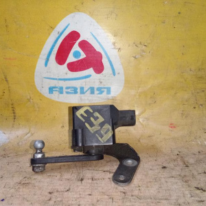 Датчик уровня кузова BMW 5-Series E39 зад, прав с креплением сзади справа 1093698 37146784697