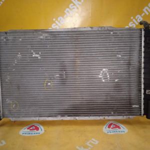 Радиатор охлаждения Opel A05 Zafira B LCH/Z22YH '2005- a/t (дефект) 13156844