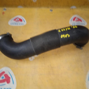 Патрубок воздушного фильтра Opel LCH/Z22YH Zafira B A05 гофра 329788454