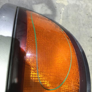 Стоп Toyota 20-295 L Corona Exiv ST180 дефект стекла