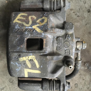 Суппорт Honda ES2 Civic перед, лев 4WD