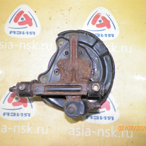 Ступица Toyota ST202/ST206 Carina ED/Celica/Corona Exiv/Curren зад, лев 2WD Без ABS. Дисковые тормоза.Голая без диска и суппорта 42305-20240.