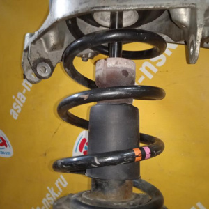 Стойка Audi B8/8K2/8T3 A4 CDNC перед, лев 2.0 TFSI Quattro в сборе 8K0413031BG