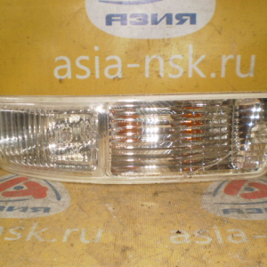Повторитель в бампер TOYOTA 42-16 прав RAV4 SXA10 '1997 дефект стекла