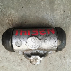 Тормозной цилиндр Toyota NZE140 зад, лев