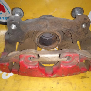 Суппорт Volvo FS/AS/FW/BW/BZ V60 B4164T '2007-2016 перед, лев под диск 300x28 R16 8603753