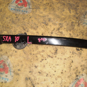 Планка под фару TOYOTA Rav4 SXA10 '1994-2000 L дефект