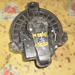 Моторчик печки Toyota M502E Passo Sette 272700-3020