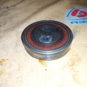 Натяжитель ремня гур Suzuki M16A Grand Vitara JB416X/JTA74A РОЛИК 49160-64J01