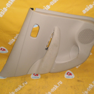 Обшивка двери Nissan Leaf ZE0 зад, лев