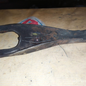 Вилка сцепления Toyota 31204-20071 Hiace LH178 2L/3L/5L 4WD задний привод m/t