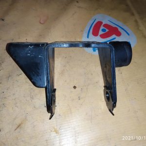 Крепление подушки ДВС Toyota 1ZZ Allion/Premio ZZT240 U341E L 12325-22150 ( EW )