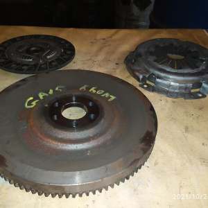 Маховик Nissan GA15-DE Pulsar N15 m/t + корзина ( диаметр диска 191 мм. )