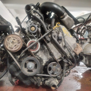 Двигатель Suzuki K6A-DET-5003318 коса+комп Jimny JM23W