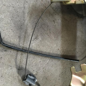 Стеклоподъемник Toyota Chaser/Mark II GX90 перед, лев дефект крепления троса