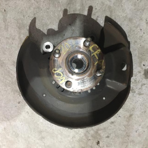 Ступица Toyota NCP20/NCP60/NCP70/NCP81 Funcargo/ist/WiLL Cypha/Sienta перед, прав ABS голая