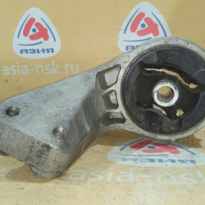 Подушка двигателя Chevrolet LD9/Z24SED Captiva C100 4WD 5AT 2.4 R