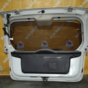Дверь задняя Hyundai Getz TB/BJ '2002-2010 дворник (дефект #2, вмятины, скол на стекле)