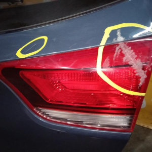 Дверь задняя Kia Rio YB/SC/H8 '2016-2020 Hatchback Europa камера (дефект, вмятины) 73700-H8000