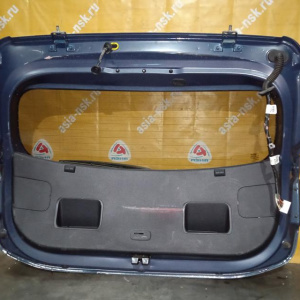 Дверь задняя Kia Rio YB/SC/H8 '2016-2020 Hatchback Europa камера (дефект, вмятины) 73700-H8000