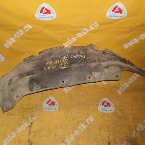 Подкрылок MITSUBISHI Pajero V46W перед, прав MR313060