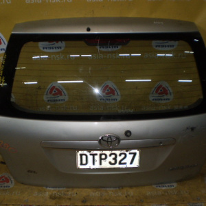 Дверь задняя Toyota Corolla Fielder ZZE120 '2002-2004