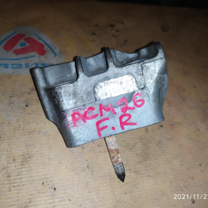 Крепление подушки двс Toyota 1AZ-FSE/2AZ-FE Ipsum ACM21/ACM26/ACT10 a/t перед, прав