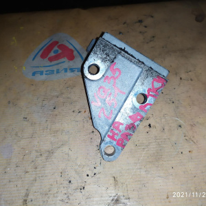 Крепление раздатки Nissan VQ35 Murano Z50/Z51 4WD CVT верх в 30441CA000