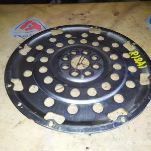 Маховик Honda R18A1 Civic FD a/t диаметр по центрам болтов 267/64 RNA