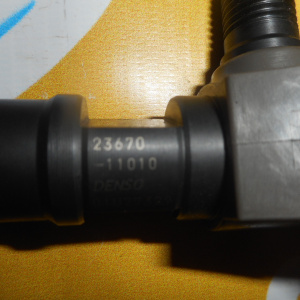 Форсунка TOYOTA 1GD-FTV 2 конт. 23670-11010