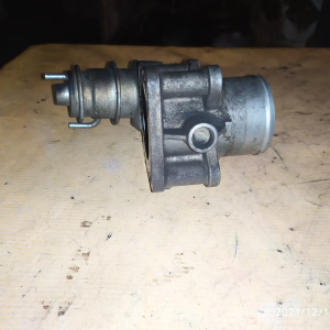 Заслонка дроссельная Mazda WL-AT BT-50 UN8F1 Common Rail WLAA20100A / RDB50-403