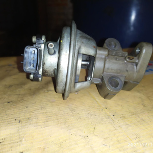 Клапан ЕГР Mazda K5T576 / WE0120300A BT-50 UN8F1 WL-AT Common Rail