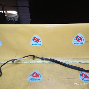 Шланг топливный Toyota 23801-13180 + 23271-13050 Lite Ace Noah KR42 7K-E соединение топливопровода между двс и кузовом
