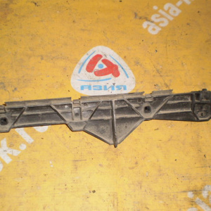 Крепление бампера Toyota Kluger V ACU20 зад, прав