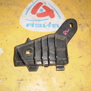 Крепление бампера Toyota Harrier GSU35 Задняя(Дефект) зад, лев 52156-48011