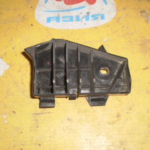 Крепление бампера Toyota Harrier GSU35 Задняя(Дефект) зад, прав 52155-48011