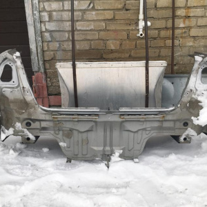 Задняя панель Honda Civic ES1
