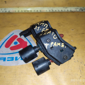 Клапан вакуумный Toyota 85440-42011 RAV4 SXA10 3S-FE трамбл. крепление + 2 датчика, на вакуумник раздатки мкпп