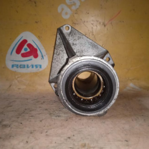 Кронштейн редуктора BMW E53 X5 M62B44/M62B46/N62B44/N62B48 F Опорный кронштейн с подшипником 31531428646