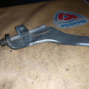 Натяжитель ремня генератора Toyota 3S-FSE Vista Ardeo/Nadia/Corona Premio SV50/ST210/SXN10 12514-74060
