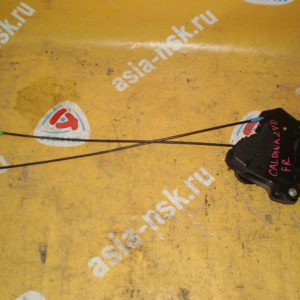 Замок двери Toyota AZT240 Caldina перед, прав