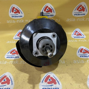 Главный тормозной цилиндр Volkswagen Tiguan 5N1/5N2 Правый руль, с датчиком + вакуумный усилитель 5N2614105C 3C2614019E