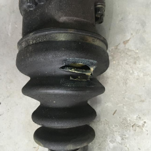 Привод Nissan QNG10 Bluebird Sylphy QG18 перед, прав 4WD ABS (дефект пыльника)