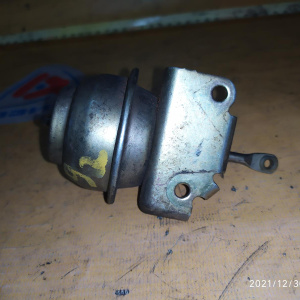 Клапан вакуумный Nissan Sunny B15/Y11 QG15/QG18 '1999- клапан заслонки во впускном коллекторе ( ГРИБ )