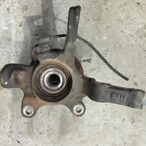 Ступица Nissan B15/Y11/G10 Sunny/Wingroad/Bluebird Sylphy перед, лев ABS 4/114 Голая (new)