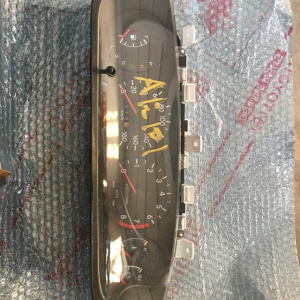 Панель приборов TOYOTA Sprinter Marino AE101 83100-1E350