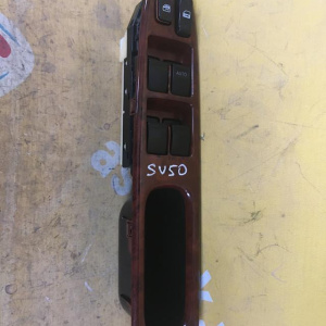 Пульт стеклоподъемника TOYOTA Vista SV50 перед, прав (с блокировкой двери)