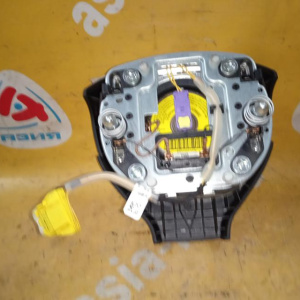 Подушка безопасности Volkswagen Tiguan 5N1 '2008-2011 водителя с зарядом 1 фишка, 3 спицы 5N0880201C1QB 5N0880201C