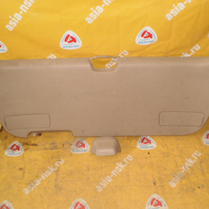 Обшивка двери багажника Toyota Gaia SXM10 (2 Части) 67750-44020